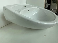 Villeroy & boch - wastafel - afbeelding 2 van  3