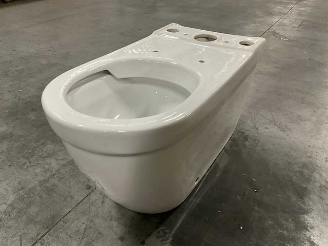 Villeroy & boch architectura staand toilet (5x) - afbeelding 1 van  8