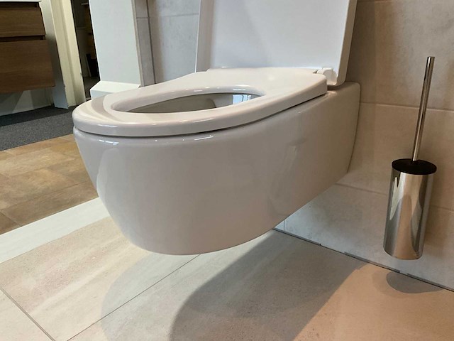 Villeroy & boch avento wandcloset - afbeelding 4 van  7