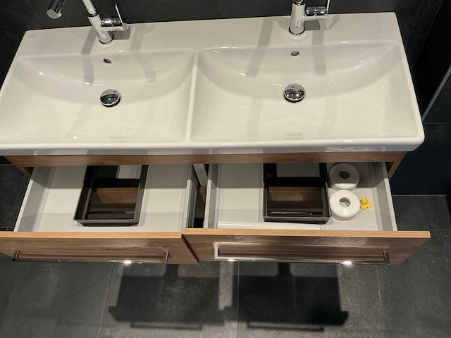 Villeroy & boch avento wastafelopstelling - afbeelding 7 van  9