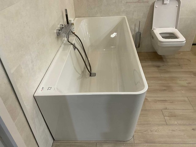 Villeroy & boch collaro hoekbad - afbeelding 3 van  7