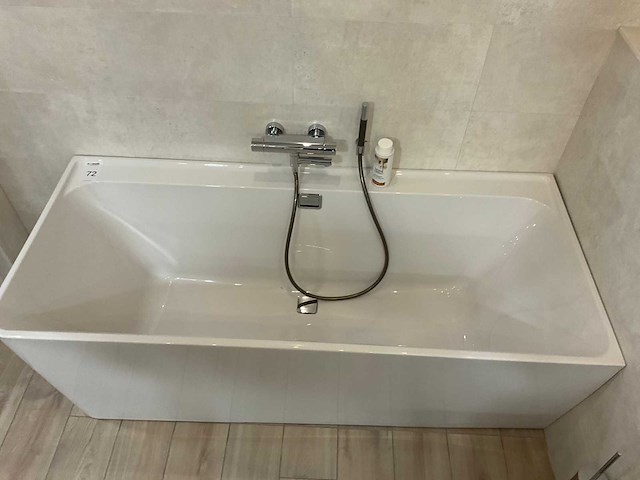 Villeroy & boch collaro hoekbad - afbeelding 4 van  7