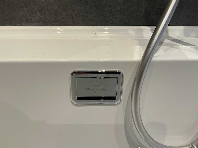 Villeroy & boch collaro wand/hoekbad - afbeelding 3 van  5