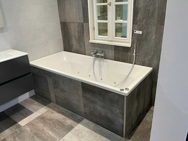 Villeroy & boch combipool soul hydro air whirlpool - afbeelding 1 van  7