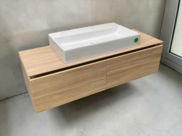 Villeroy & boch design badmeubelset 140x50cm - afbeelding 1 van  3