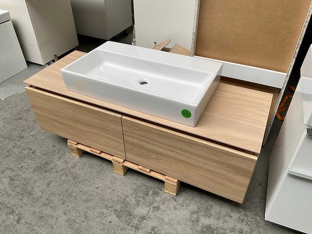 Villeroy & boch design badmeubelset 140x50cm - afbeelding 2 van  3