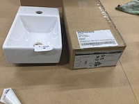 Villeroy & boch & differenz - 2 modellen - kraangat rechts - fontein 2x - afbeelding 8 van  10