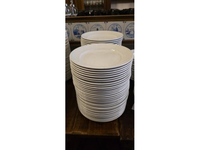 Villeroy & boch dinerbord uit de cortina collectie - 66 stuks - afbeelding 1 van  2