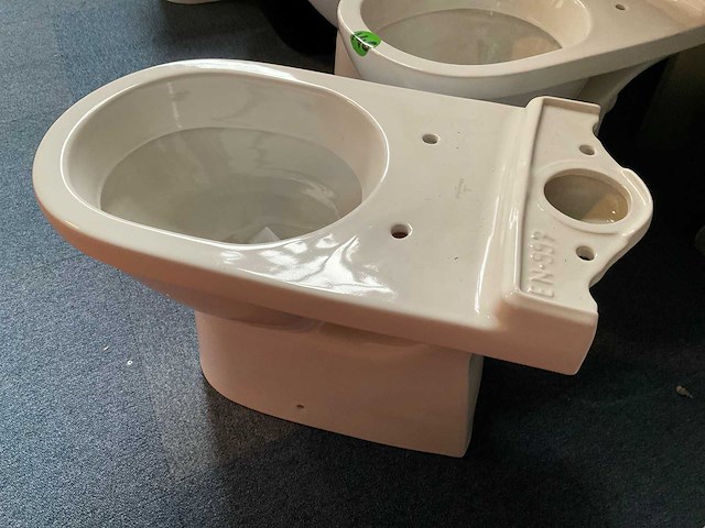 Villeroy & boch duoblok closet - afbeelding 2 van  3