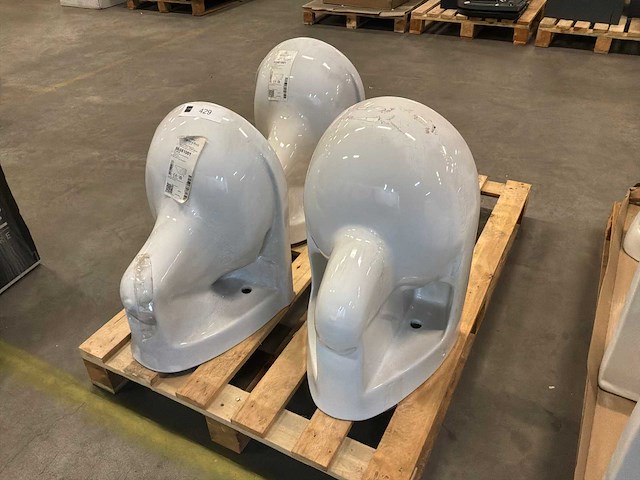 Villeroy & boch / geberit 0.novo / rimfree toilet (3x) - afbeelding 1 van  5