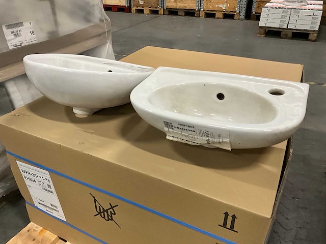 Villeroy & boch / geberit wastafel (6x) - afbeelding 1 van  6