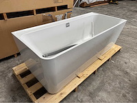 Villeroy & boch loop & friends half vrijstaand bad
