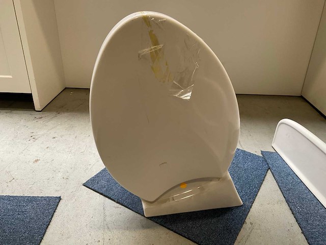 Villeroy & boch oblie schuin model toilet - afbeelding 2 van  5