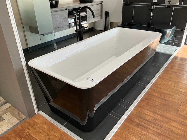 Villeroy & boch squaro edge vrijstaande bad - afbeelding 4 van  11