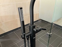 Villeroy & boch squaro edge vrijstaande bad - afbeelding 9 van  11