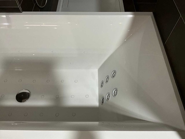 Villeroy & boch squaro whirlpool - afbeelding 5 van  6