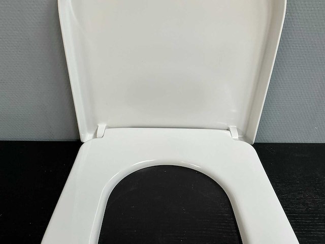 Villeroy & boch subway 2.0 wc-bril - afbeelding 4 van  4
