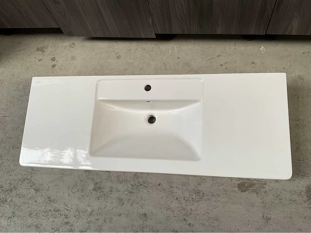 Villeroy & boch subway plus 130x48cm wastafel - afbeelding 4 van  6