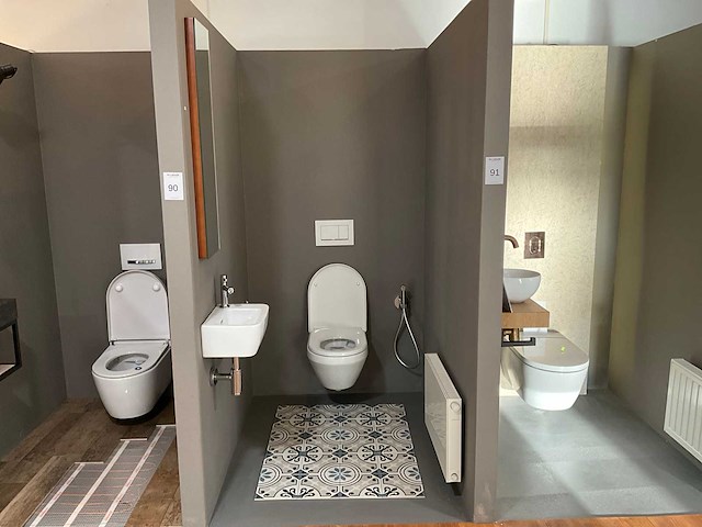 Villeroy & boch toiletcombinatie - afbeelding 1 van  12