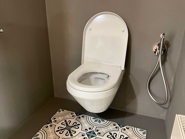 Villeroy & boch toiletcombinatie - afbeelding 6 van  12