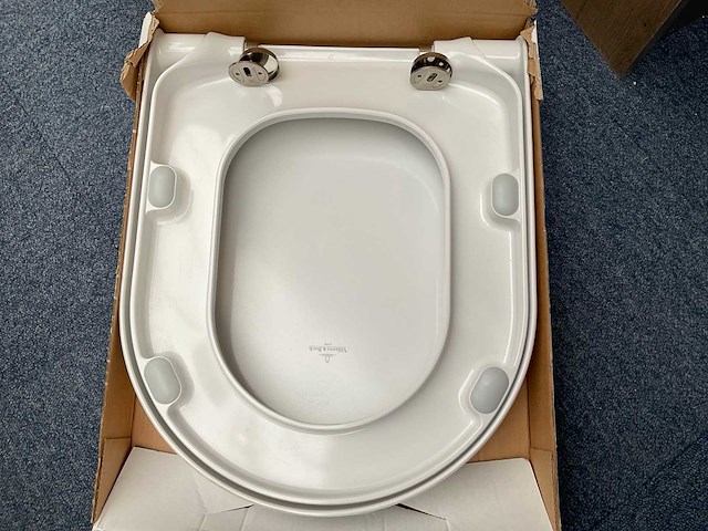 Villeroy & boch toiletzitting - afbeelding 2 van  3