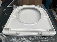 Villeroy & boch toiletzitting - afbeelding 2 van  2