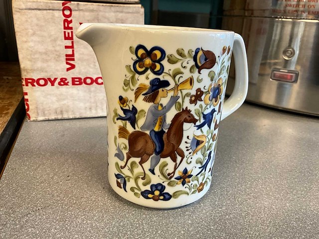 Villeroy & boch troubadour schenkkannen (9x) - afbeelding 4 van  6