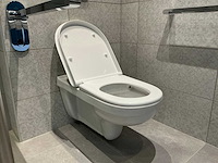 Villeroy & boch vicare vita mindervalide toiletopstelling - afbeelding 3 van  8