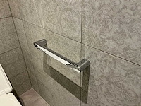 Villeroy & boch vicare vita mindervalide toiletopstelling - afbeelding 5 van  8