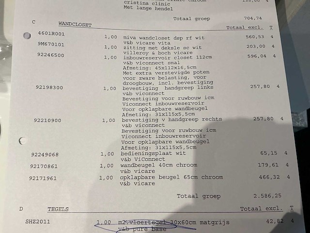 Villeroy & boch vicare vita mindervalide toiletopstelling - afbeelding 8 van  8