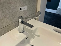 Villeroy & boch vicare zorg wastafel - afbeelding 3 van  7