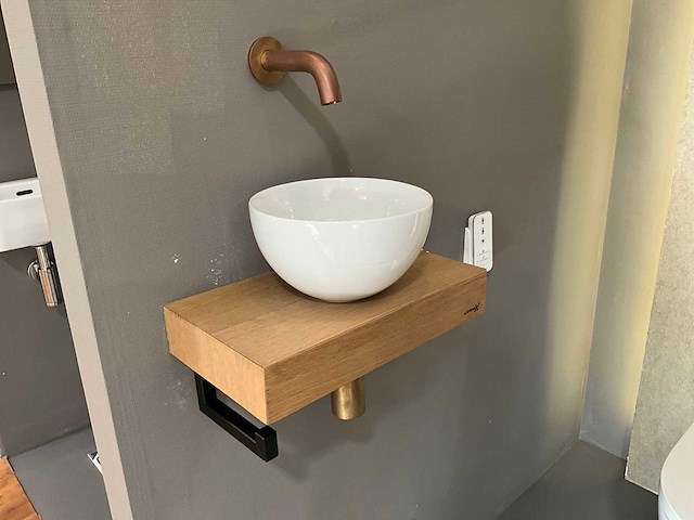 Villeroy & boch viclean douche/toiletcombinatie - afbeelding 13 van  14