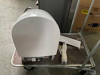 Villeroy & boch viclean i-100 douche-wc white alpin ceramicplus - afbeelding 7 van  10