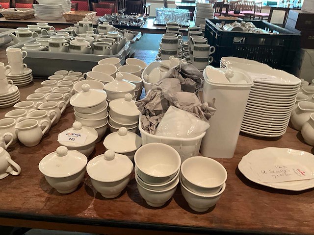 Villeroy en boch suikerpot met deksel (48x) - afbeelding 1 van  4