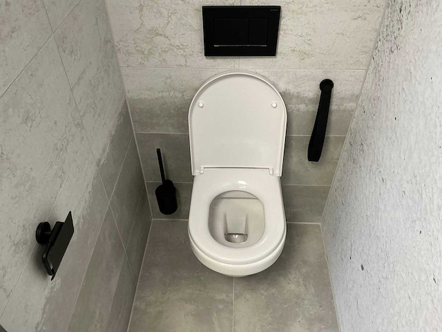 Villeroy&boch architectura direct flush wandcloset - afbeelding 1 van  5