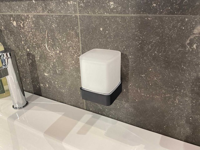 Villeroy&boch badmeubelset - afbeelding 3 van  11