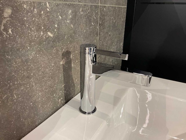 Villeroy&boch badmeubelset - afbeelding 10 van  11