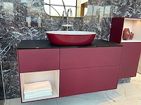 Villeroy&boch burgundy badmeubel met wandkasten en waskommen - afbeelding 11 van  16