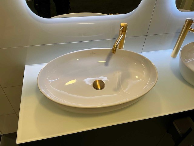 Villeroy&boch finion wastafelopstelling - afbeelding 3 van  14