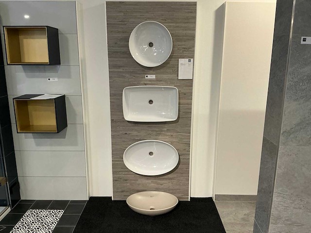 Villeroy&boch opbouw wastafel (4x) - afbeelding 1 van  6