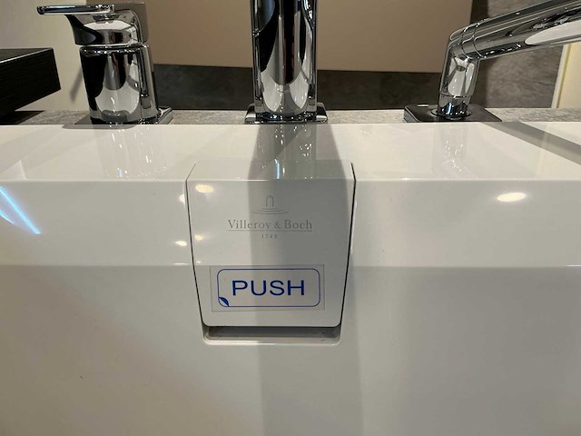 Villeroy&boch squaro edge 12 180x80cm douchebad - afbeelding 4 van  7