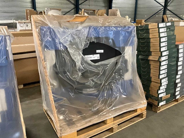 Villeroy&boch squaro infinity 120x100 douchebak - afbeelding 2 van  3