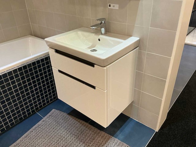 Villeroy&boch subway 2.0 wastafelopstelling - afbeelding 2 van  7