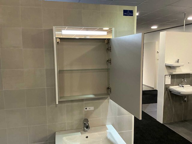 Villeroy&boch subway 2.0 wastafelopstelling - afbeelding 6 van  7