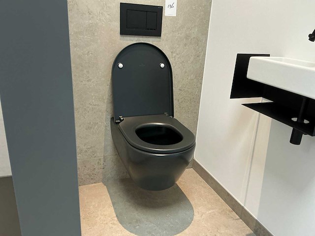 Villeroy&boch subway direct flush toilet - afbeelding 1 van  4