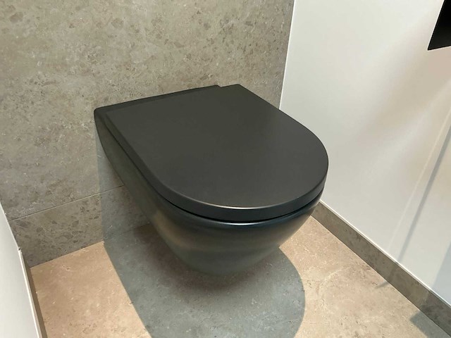 Villeroy&boch subway direct flush toilet - afbeelding 3 van  4