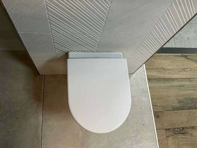 Villeroy&boch verkort architectura df randloos wandcloset - afbeelding 3 van  3