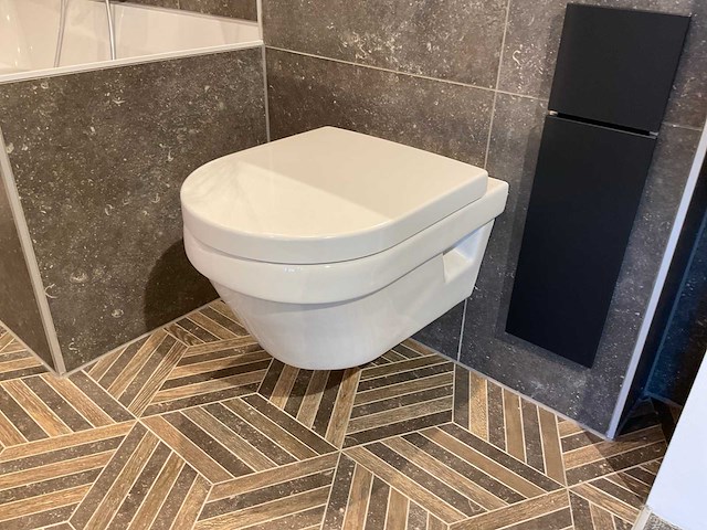 Villeroy&boch wandcloset - afbeelding 1 van  3