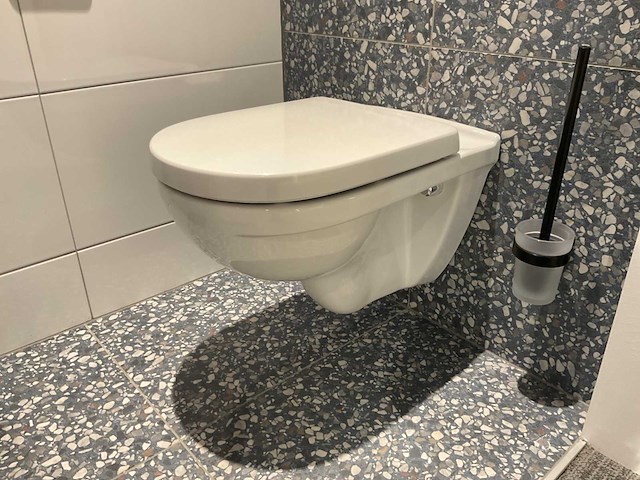 Villeroy&boch wandcloset - afbeelding 1 van  3