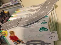 Vilten wegdelen ses, vijf verpakkingen. - afbeelding 2 van  2
